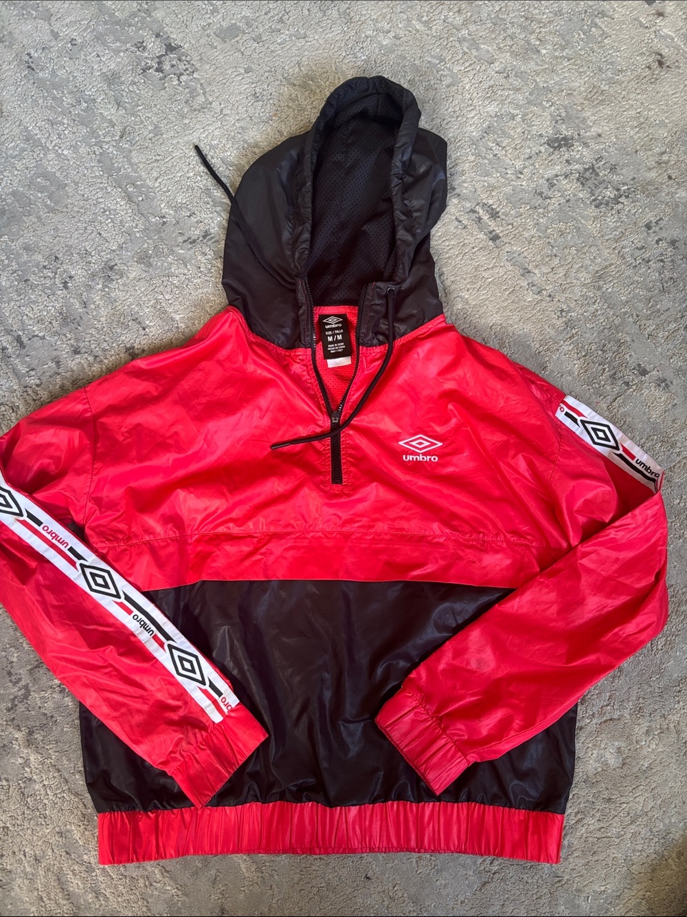 Vintage Umbro Red and Black Hooded Colorblock Windbreaker RUNS LIKE S